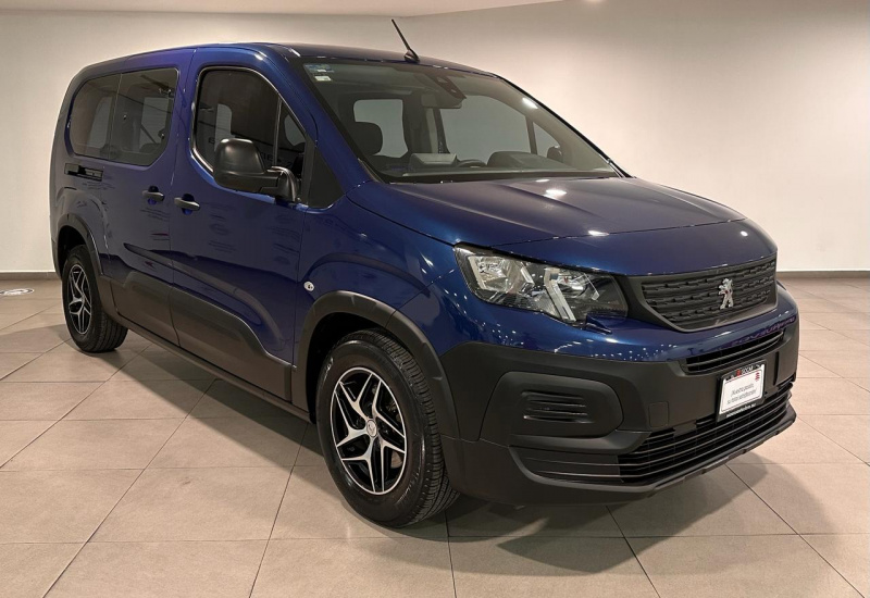Peugeot Rifter Minivan 5 pts. Active, 1.6TD, TM5, a/ac., 5 pas., R-16 2024